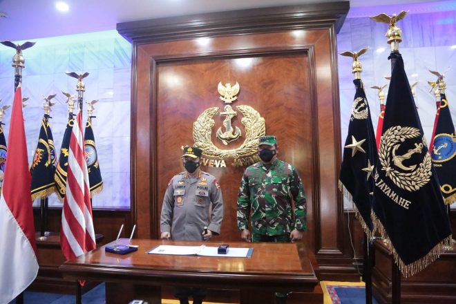Kapolri dan KSAL Sepakat Tingkatkan Kerjasama Keamanan Perairan Laut