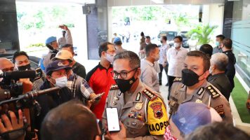 Sekarang Buat dan Perpanjangan SIM Tak Perlu Ke Kantor Polisi