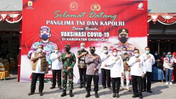 Panglima TNI, Kapolri dan Kepala BNPB Cek Pelaksaan Vaksinasi Di Grobogan