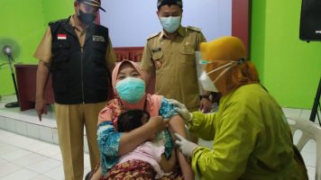 Bu Saya Takut Jarum Suntik, Tapi Saya Pingin di Vaksin