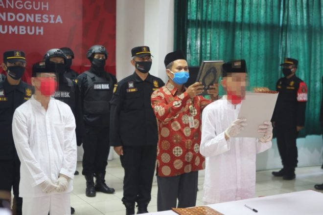 Dua Napiter Jalani Ikrar Setia NKRI di Lapas Super Maximum Security Pasir Putih Nusakambangan