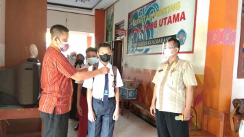 PTM Hari Ke Dua SMP N 43 Semarang Untuk Vaksinasi, Masih Banyak Siswa yang Bingung