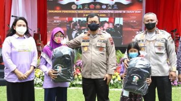 100 Anak Yatim Piatu dan Disabilitas Terdampak Covid-19 Menerima Bantuan Psikososial Dari Polda Jateng