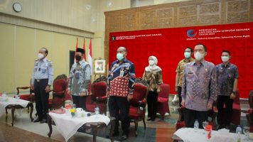 Kemenkumham Jateng Sukses Dorong 52 Satuan Kerjanya Raih Penghargaan Pelayanan Publik Berbasis HAM