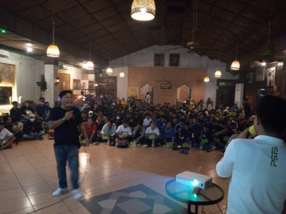 Panser Biru Gelorakan Hastag #Panser Biru Tolak Mafia Bola