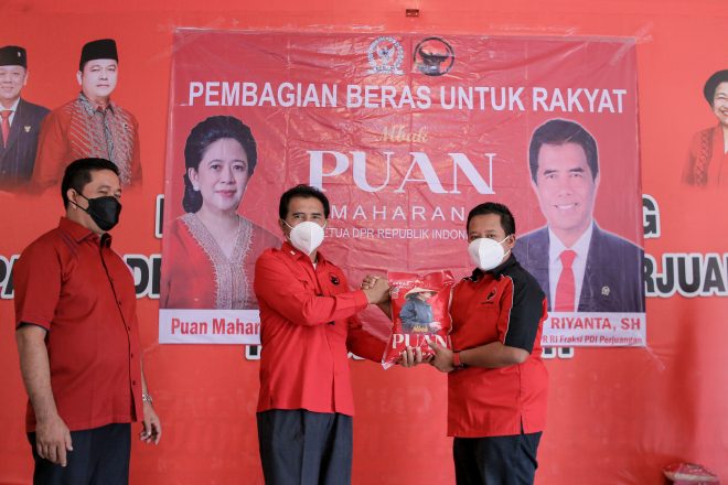 Lagi, Anggota MPR/DPR RI Riyanta Membagikan Paket Beras di 20 Titik
