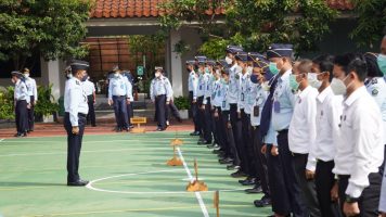 Pimpin Apel Pagi, Kakanwil Harapkan Kinerja yang Lebih Baik di Tahun 2022
