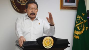 Jaksa Agung RI Peringatkan Kajati, Kajari, Asisten dan Kejaksaan Agung Jangan Mencari Proyek di Pemerintah