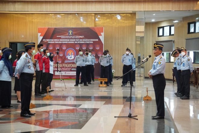 Kakanwil Kemenkumham Jateng A Yuspahruddin meminta penerapan Corporate University lebih dimaksimalkan