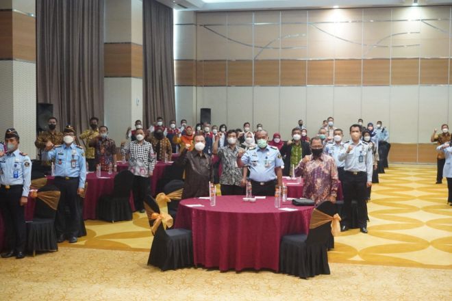 Notaris Tak Kebal Hukum Perlu adanya Pembinaan dan Pengawasan