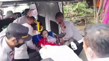 Kapolri Jenderal Listyo Sigit Prabowo Jemput Sinta Aulia Menggunakan Helicopter