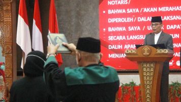 Kakanwil Kemenkumham Jawa Tengah Lantik dan Ambil Sumpah Dua Notaris Pengganti