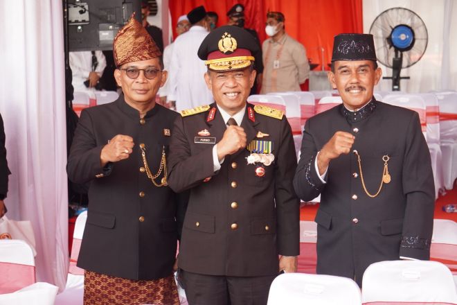 Sekjen Kemenkumham dan Kakanwil Jateng Hadiri Upacara HUT Bhayangkara Ke 76