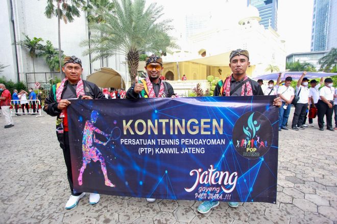 Wamenkumham Resmi Buka HDKD 2022, Kakanwil Jateng Pimpin Parade Kontingen Tenis