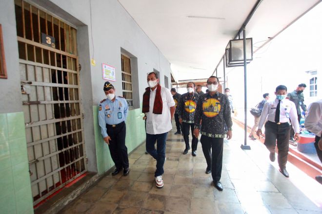 Kunjungan Kerja di UPT Eks Karesidenan Pati, Wamenkumham Apresiasi Pemenuhan Standar Pelayanan