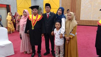 Wisuda Perdana STAI Syeh Jangkung, Riyanta Orasi Ilmiah Pancasila Sumber Dari Segala Sumber Hukum