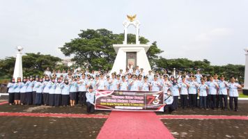 Wamenkumham Ziarah Ke Pusara Mantan Menteri Kehakiman Prof Muladi