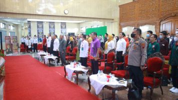 He Xing Warga Tiongkok Resmi menjadi Warga Negara Indonesia