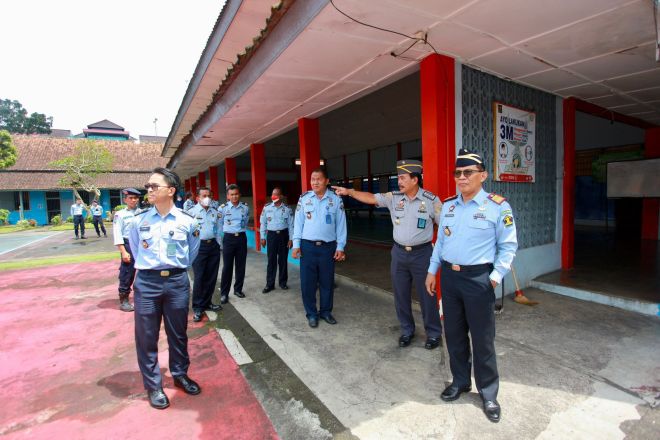 Pastikan Hak Warga Binaan Terpenuhi, Kakanwil Kunjungi Lapas Magelang