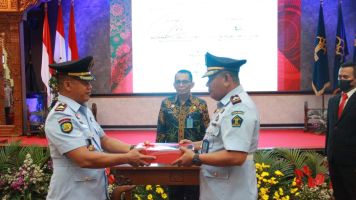 Melalui Prosesi Sertijab, Lapas Batu Nusakambangan Resmi Miliki “Nahkoda” Baru
