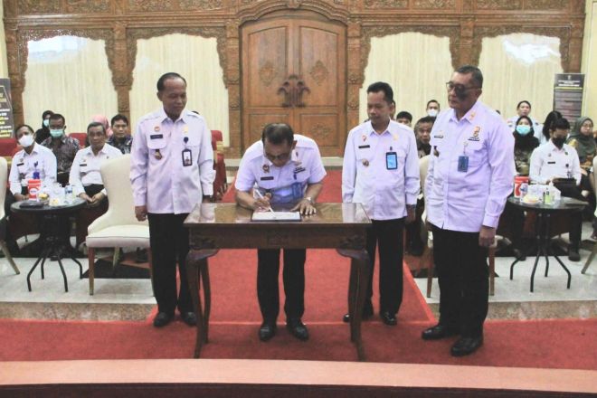 Kanwil Kumham Jateng Tanda Tangani Komitmen Pelaksanaan Aksi Pencegahan Korupsi Tahun 2023-2024