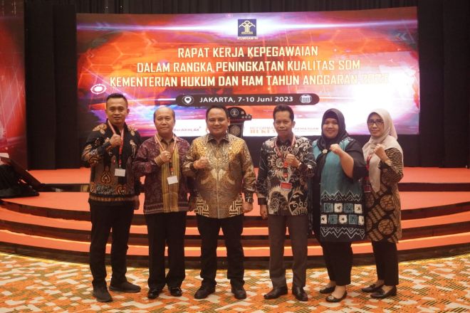 Sekjen Kemenkumham RI Tutup Rapat Kerja Kepegawaian Kemenkumham 2023