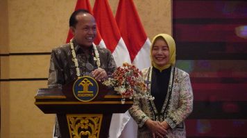 Direktur Keamanan dan Ketertiban Direktorat Jenderal Pemasyarakatan, Supriyanto dan Ketua Paguyuban Ibu-Ibu Pemasyarakatan (PIPAS) periode 2021-2023, Rita Supriyanto menyatakan pamit undur diri dari Kantor Wilayah Kemenkumham Jawa Tengah