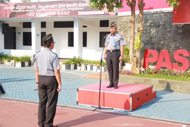 Kakanwil Kemenkumham Jawa Tengah Tejo Harwanto Pimpin Langsung Apel Pagi