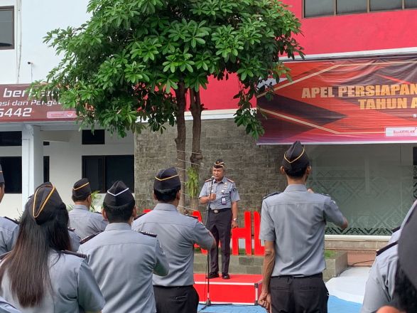 Apel Pagi Indikator Kedisiplinan ASN dalam Lingkungan Kanwil Kemenkumham Jateng