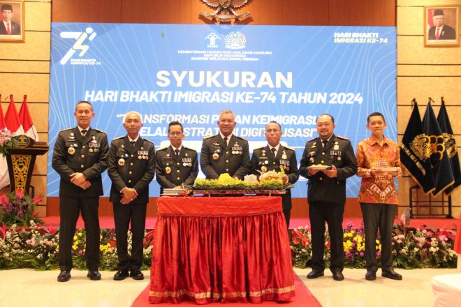Puncak Peringatan Hari Bhakti Imigrasi Ke 74, Kemenkumham Jateng Gelar Tasyakuran