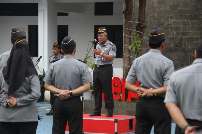 Kakanwil Kemenkumham Jawa Tengah Tejo Harwanto Pimpin Apel Pagi Memberi Peringatan Keras Atas Kinerja Jajarannya