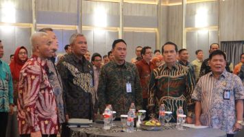 Tingkatkan Layanan Kepada Masyarakat, Kanwil Kemenkumham Jateng Bersama Pengadilan Tinggi dan Pengadilan Tinggi Agama Tindak Lanjuti Nota Kesepahaman