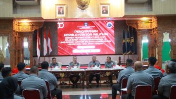 Beri Arahan Pejabat Imigrasi, Kakanwil Kemenkumham Jateng Ingin Kearifan Lokal Dikedepankan