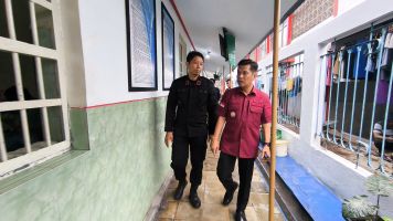 Kadiv Administrasi Anton Edward Wardhana melakukan Pemantauan Pembangunan Zona Integritas di Rutan Kelas IIB Kudus