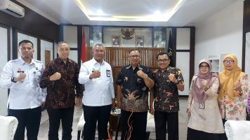 Kanwil Kemenkumham Jawa Tengah menerima kunjungan Sekda Kabupaten Banyumas, Agus Nur Hadie Diterima langsung oleh Kakanwilkumham Jateng Tejo Harwanto