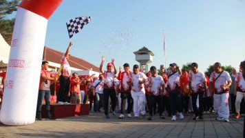 Peringati HUT RI dan Hari Pengayoman Ke-79, Kemenkumham Jateng Gelar Jalan Sehat