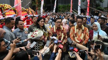 Terima Jabatan Menkumham, Supratman Minta Kolaborasi Seluruh Jajaran Kemenkumham