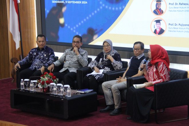 Jadi Pembicara Seminar Menyongsong Berlakunya KUHP Nasional, Dirjen HAM Bahas Tanggungjawab Negara dalam Pemenuhan Hak Asasi Manusia bagi Terpidana Mati