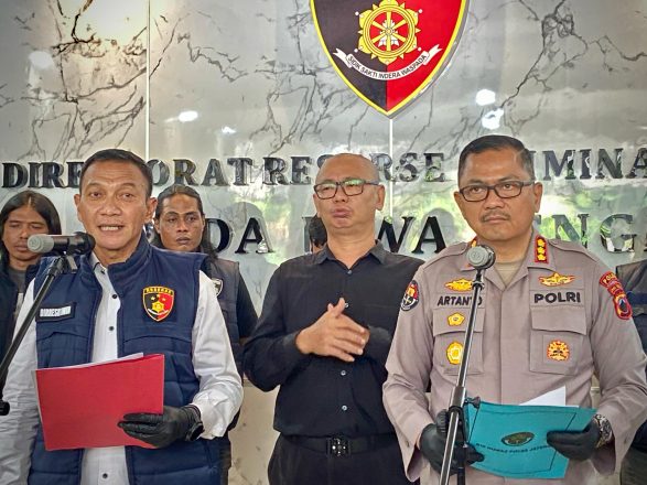 Polda Jateng Ungkap Kasus Pemalsuan STNK Mobil Gadai dan Penadahan Puluhan Kendaraan Hasil Tarikan Debt Collector
