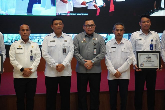 Wujud Sinergitas, Kakanwil Kemenkum Jawa Tengah Hadiri Tasyakuran Hari Bakti Pemasyarakatan Ke-61