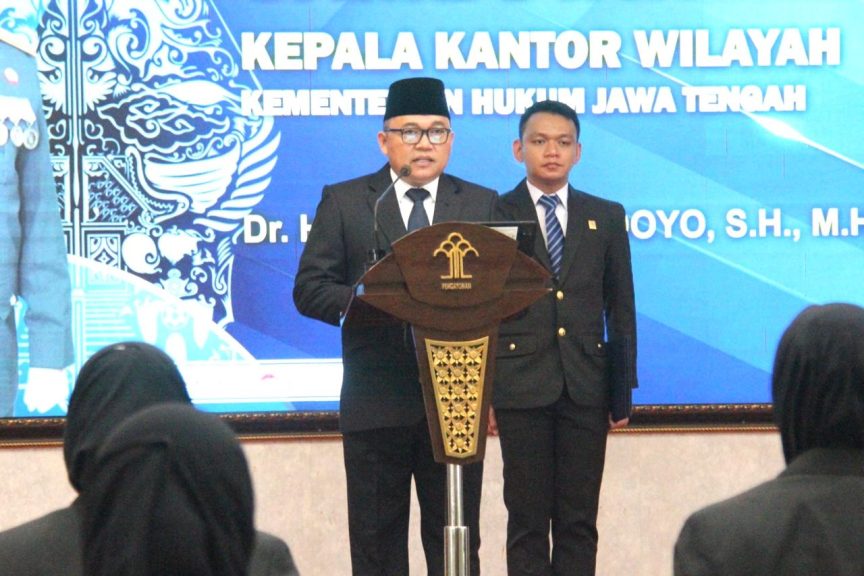 Lantik 7 Pejabat Non Manajerial, Kakanwil Kemenkum Jateng Tekankan Integritas dan Profesionalisme