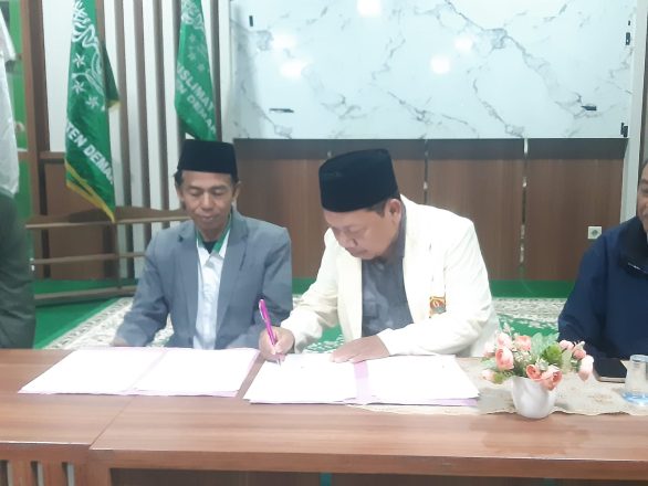 STIKOM Semarang Dan Yahana Resmi Teken Kerja Sama Pendidikan Tinggi di Demak