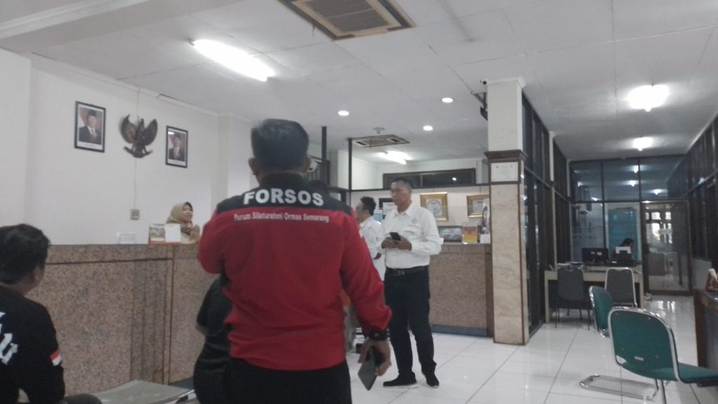 Ormas GJL dan FORSOS Kota Semarang Dampingi Kasus Hukum Yayuk Puji Lestari dengan BPR Gunung Kinibalu Semarang