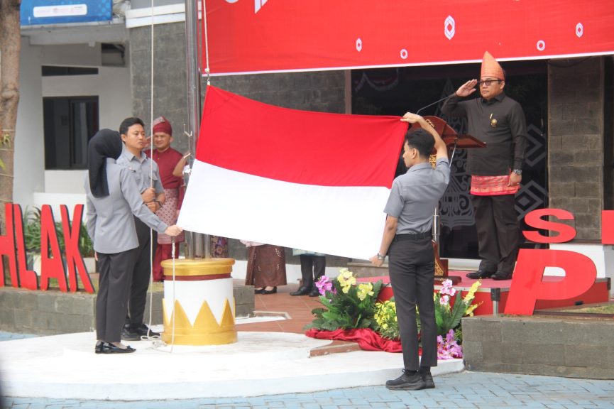 Khidmat dan Semangat Kemerdekaan, Kanwil Kemenkum Jateng Gelar Upacara HUT Ke-81 RI